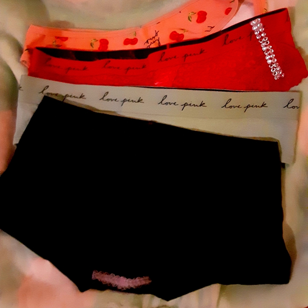 New Pink VS 4pack Unders Size XLW